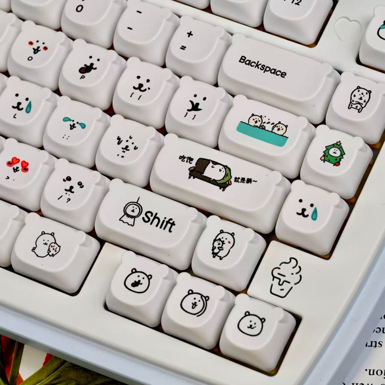 Kawaii Cartoon Joke Bear PBT K - đánh giá và giá Gaming Accessories Aesthetic